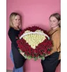 Корзина из 201 розы Кения в форме сердца
