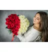 Сердце из 51 розы